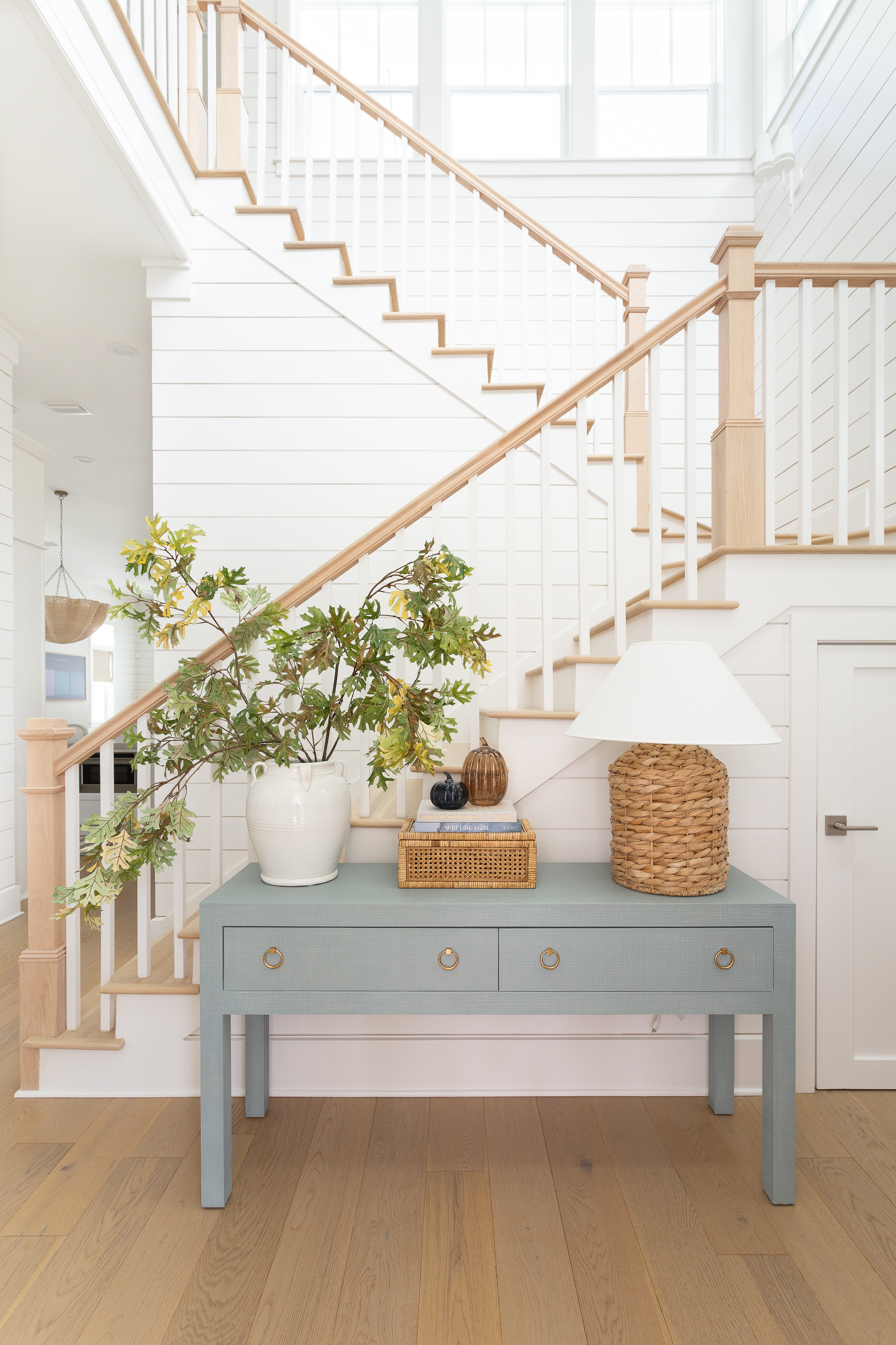 Modern coastal home fall entryway 🙌🏻🙌🏻￼

#LTKdayinmylife #LTKSeasonal #LTKHome