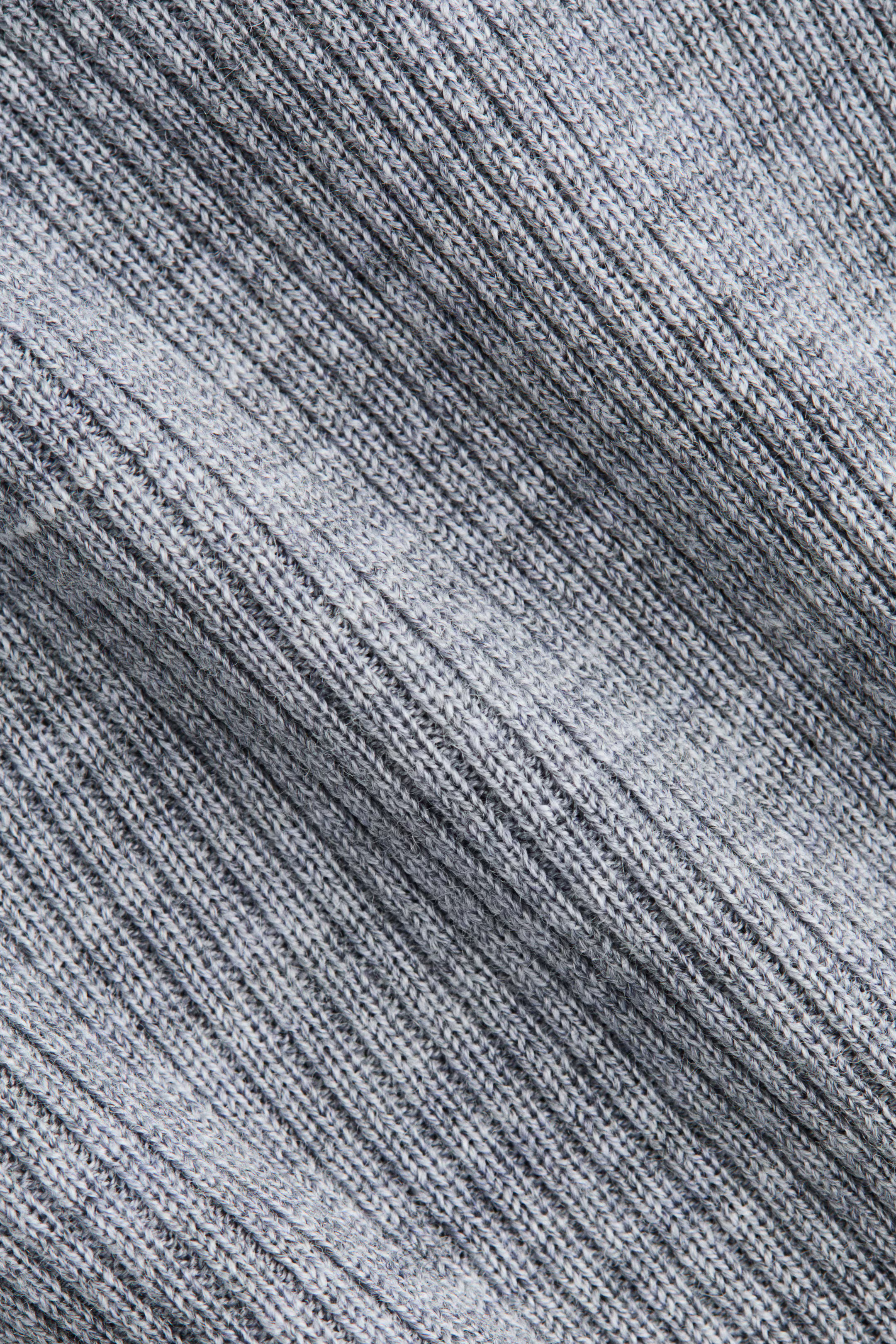 Merino wool roll-neck top | H&M (UK, MY, IN, SG, PH, TW, HK)