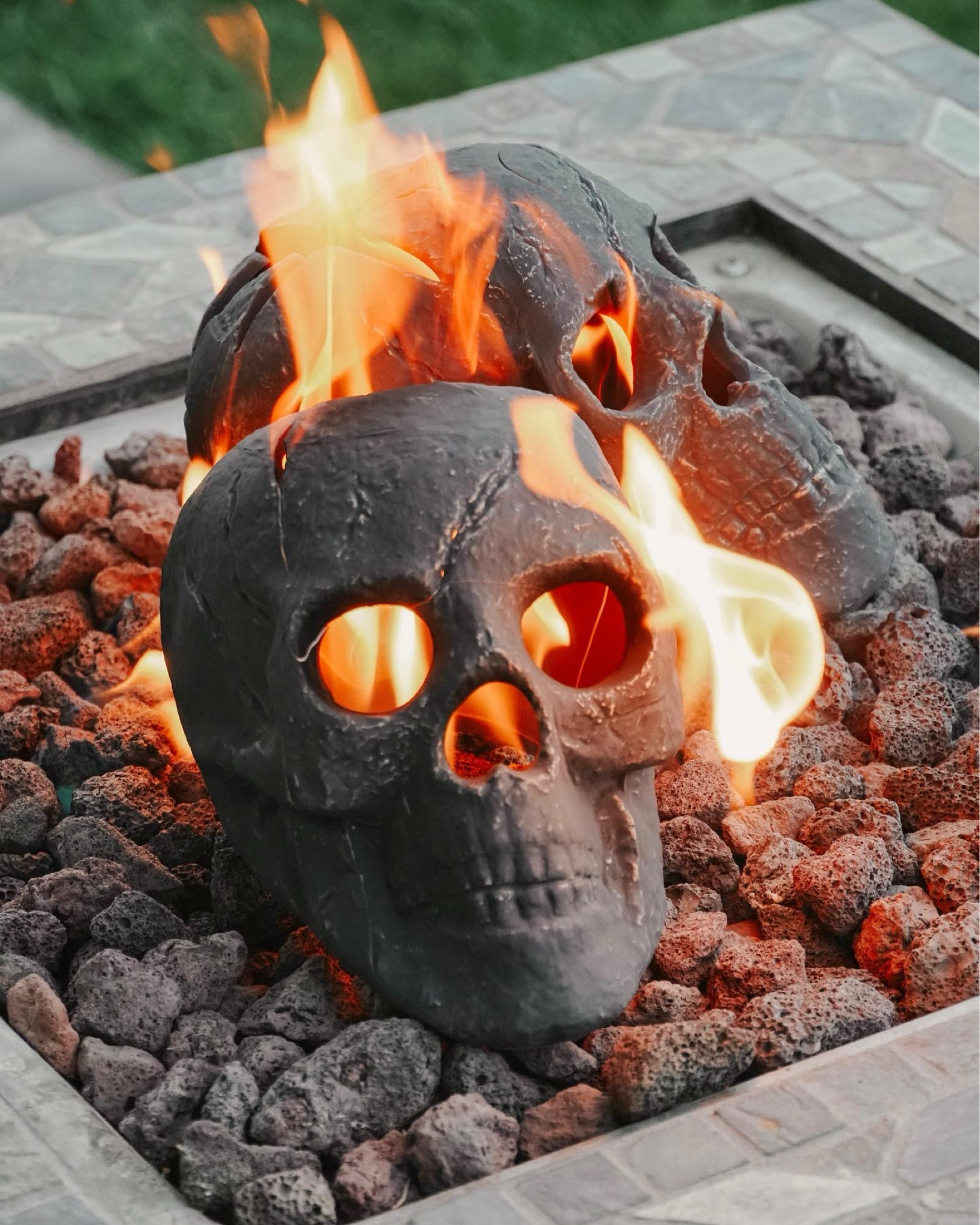 If you want the COOLEST Halloween fire, these skulls are 🔥🔥

#LTKFamily #LTKHome #LTKParties