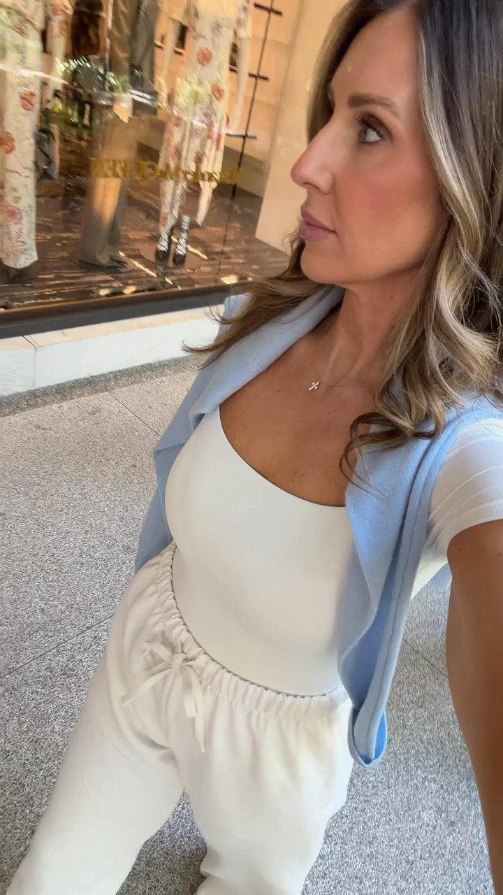 Shop with me/// been a while since we’ve seen what’s new at gucci/// they have some super cute things!!🫶🏻✨ 
Mom approved women's fashion shoes shopping purses mom life elevated finds must haves Gucci cute purses vacation shopping Themominstyle 

#LTKdayinmylife #LTKTravel #LTKmomlife