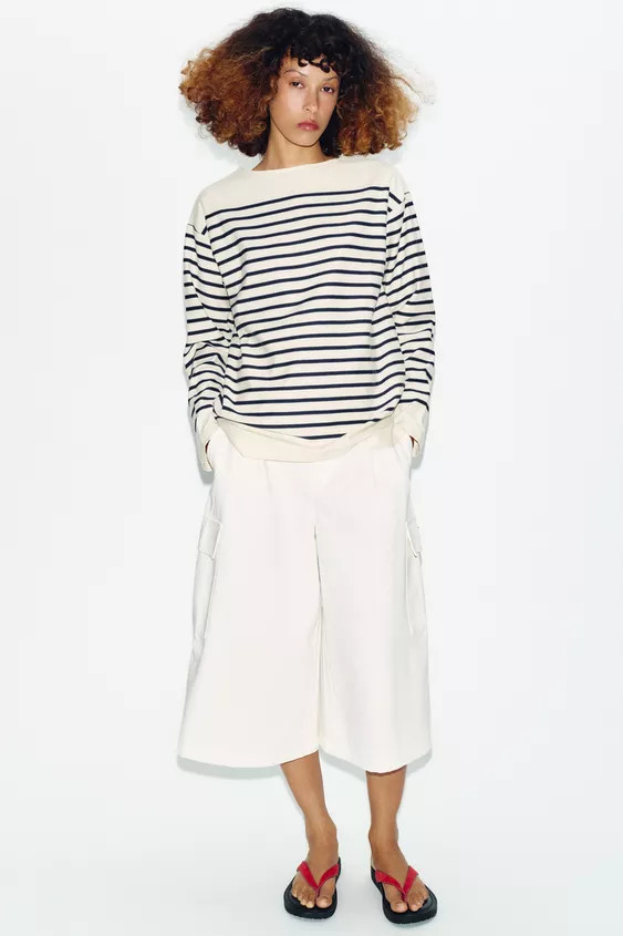STRIPED LONG SLEEVE T-SHIRT | Zara US