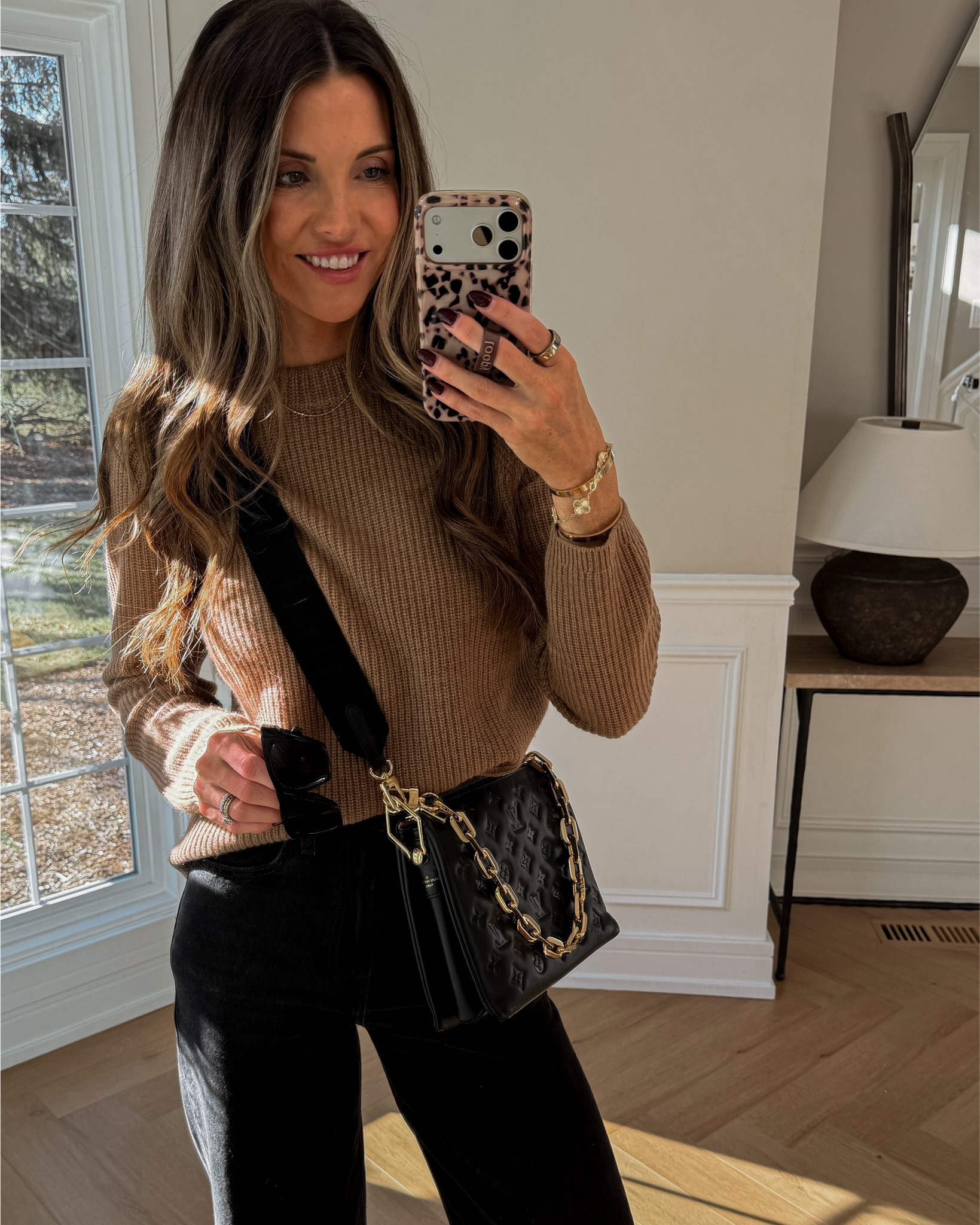 New looks from Quince and my  bag is from Vivrelle!! Use code LAURENHANSEN for a free month of bag rental! 

#LTKHome #LTKSaleAlert #LTKSeasonal