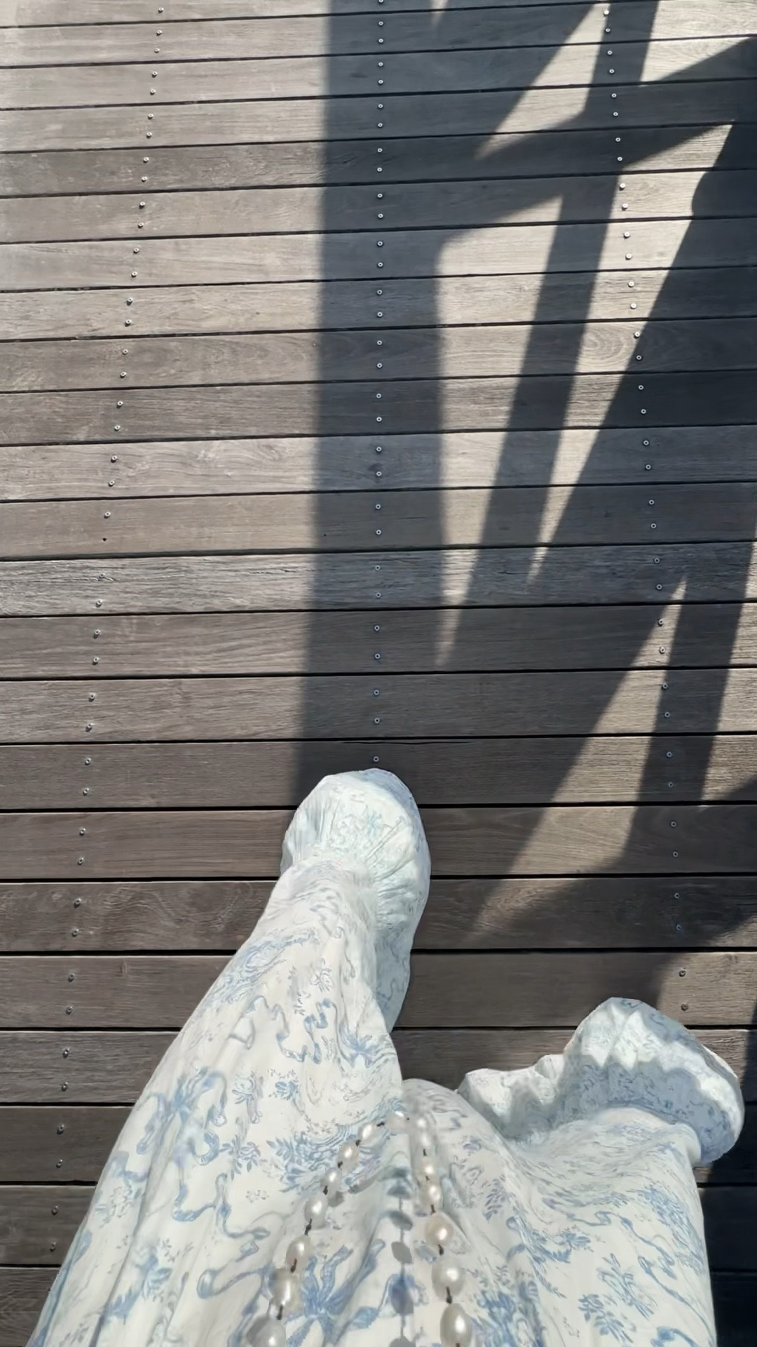 Pretty dress (that’s sort of more like a gown) with gorgeous movement. Same pattern in these shorts. 