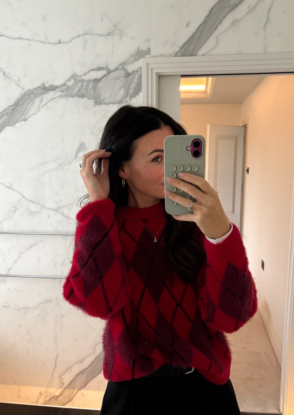 Christmas jumper but make it chic 

#LTKfestive #LTKpartywear #LTKgiftguide