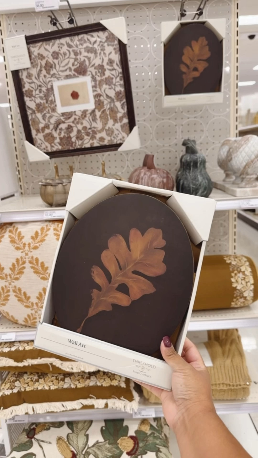 New fall threshold 2025 🍂🤎🍁

#LTKHome #LTKFallSale #LTKSeasonal