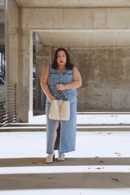 This denim set is so good! Under $40 each piece - the vest is my favorite of the two.


Jeans, vacation outfit, date night outfit, spring outfit, target, affordable, plus size, target style, red lip 
