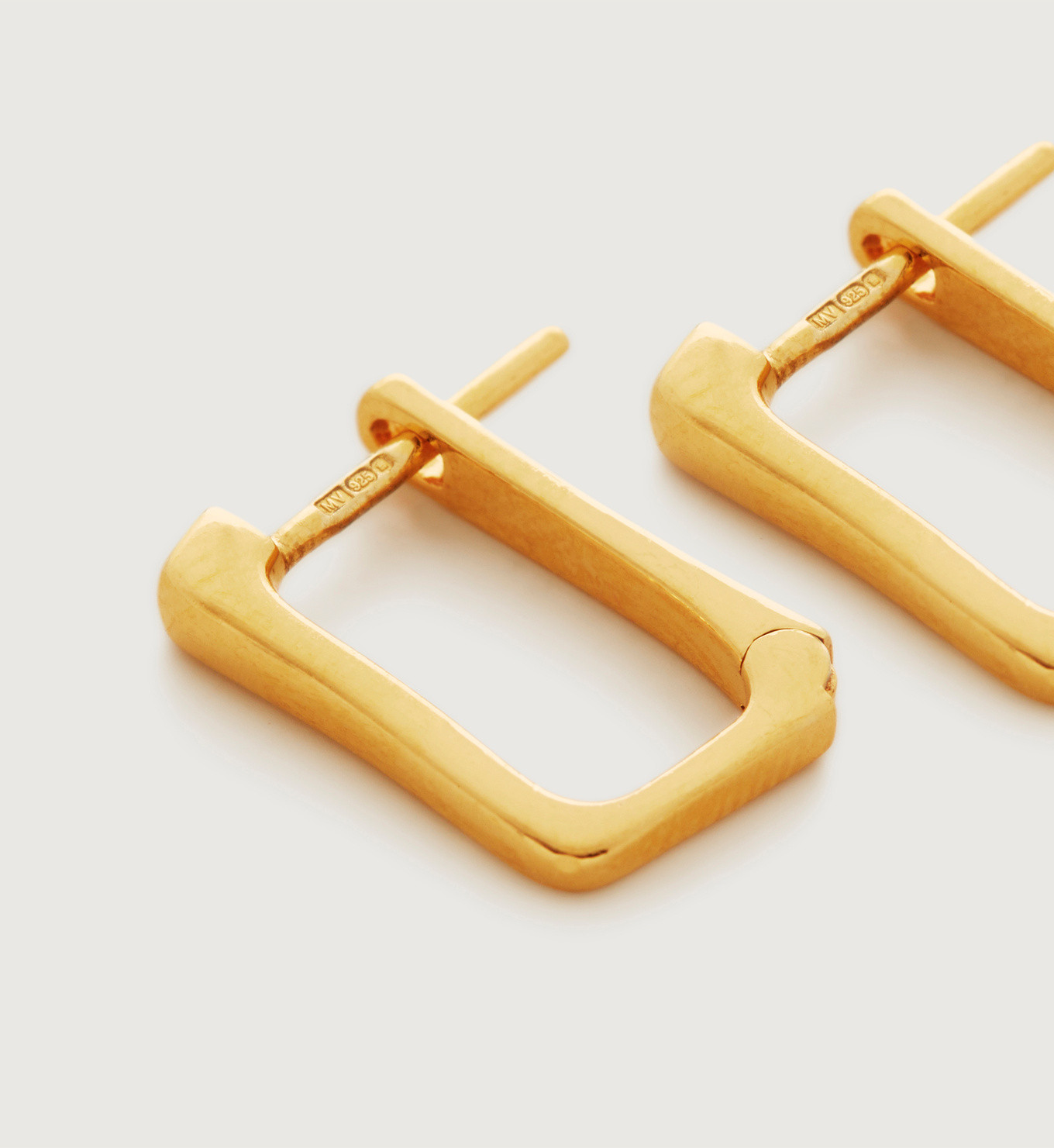 Alta Huggie Earrings | Monica Vinader (US)