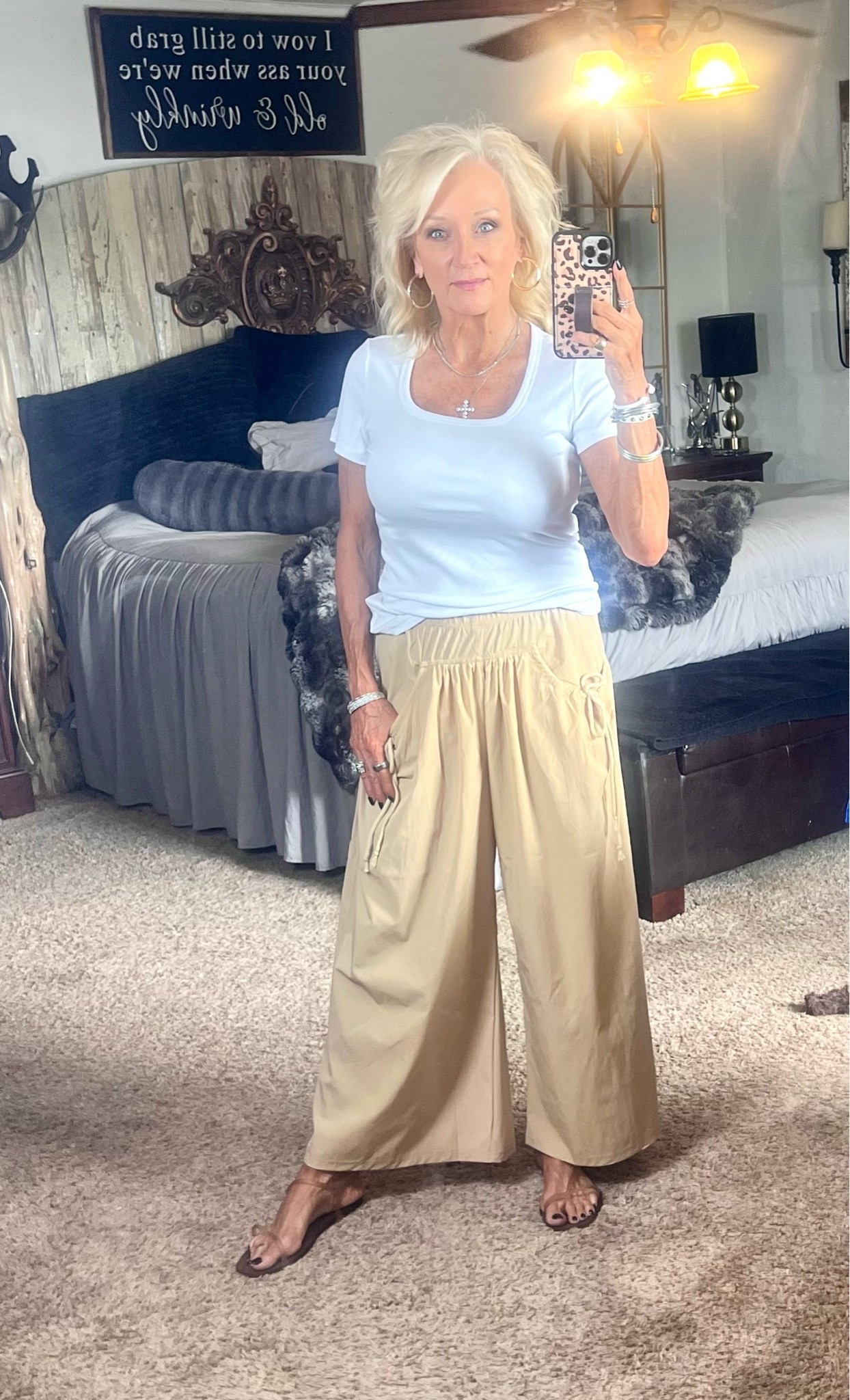 The most comfortable harem pants and tee

#LTKootd #LTKmomlife #LTKOver40