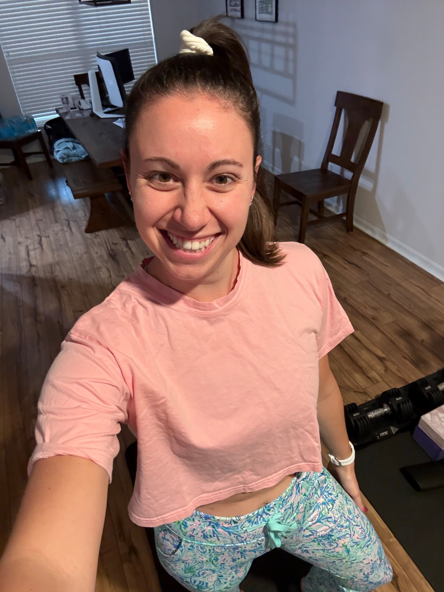 Obsessed with my Pilates outfit today! I love a pair of Lilly Pulitzer joggers/leggings and a cropped tee! You can snag a pack of cropped tees from Amazon! 

#LTKootd #LTKActive #LTKfitnessgoals