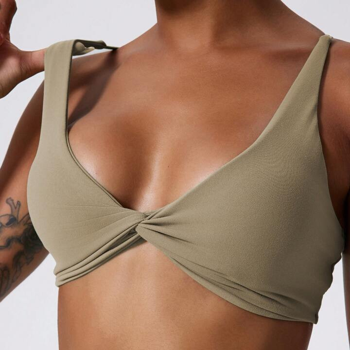 1pc Super Soft Breathable Yoga Sports Bra With Sweat-Wicking, Twisted Front, Strappy Back, For Wo... | SHEIN