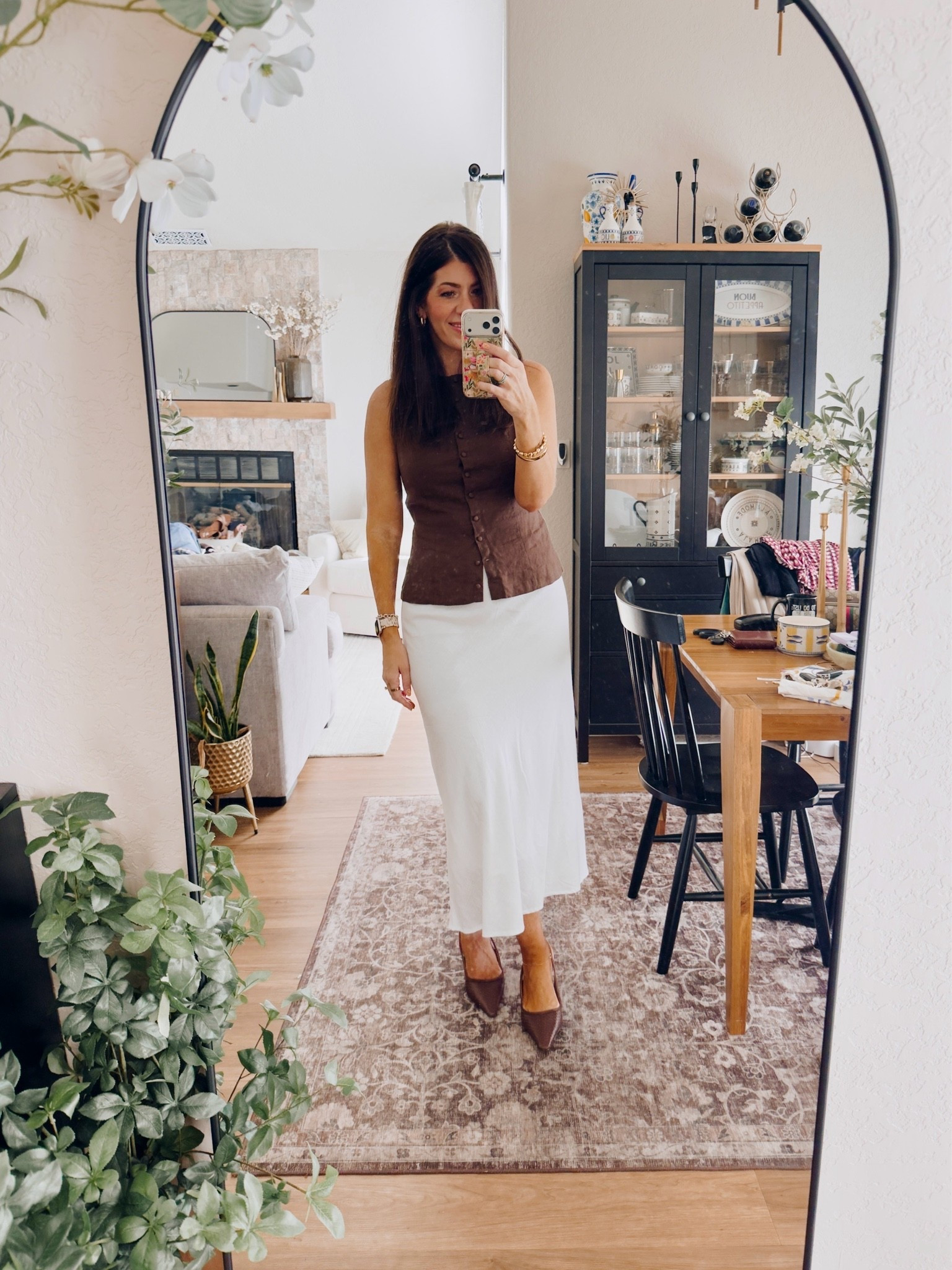 What I wore to work today
In a medium vest and large linen skir

#LTKSaleAlert #LTKMidsize #LTKWorkwear