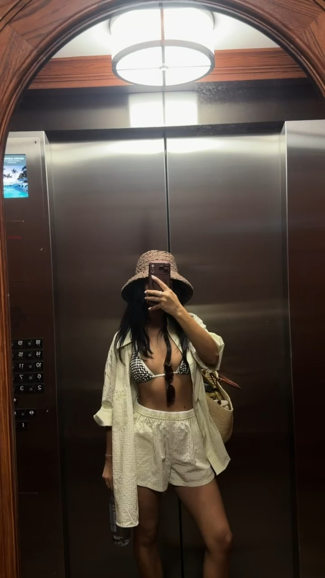 Hawaii beach day ootd | Monday swimwear hat & bikini #beachday #hawaii #vavay 

#LTKootd #LTKgrwm #LTKdayinmylife