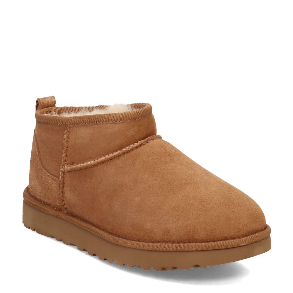 Women's UGG, Classic Ultra Mini Boot | Peltz Shoes