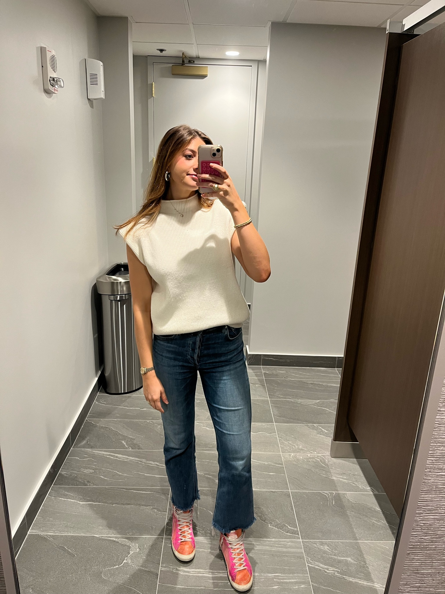 A tired Tuesday calls for jeans & sneakers 👟👟

#LTKworkwear #LTKstyletip #LTKSeasonal