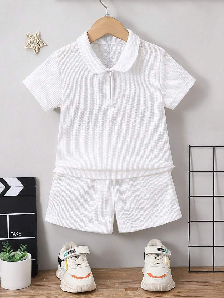 SHEIN Kids EVRYDAY Young Boy Quarter Zip Tee & Shorts | SHEIN