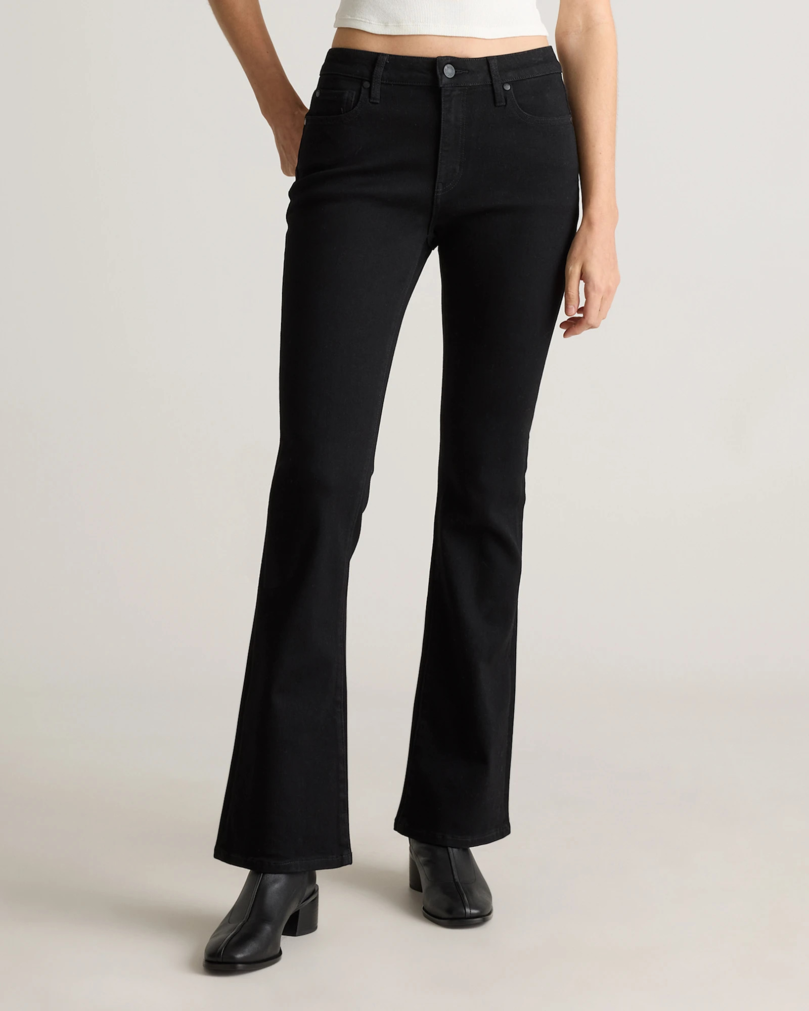 Luna Stretch Flare Jeans | Quince