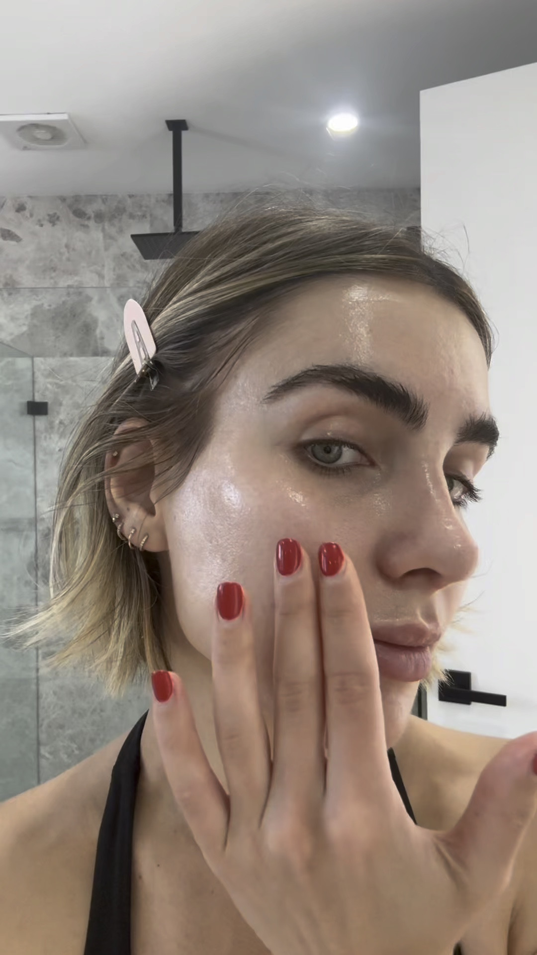 My radiant morning skincare routine! I’ve been using rationale for a long time and my routine has always been: 
Rinse with water, #1 serum, #2 light crème, #3 tinted spf! Adding in radiance now too 

#LTKaustralia #LTKsummer #LTKbeauty