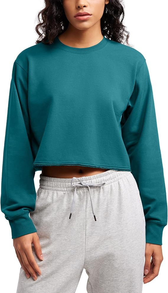 CRZ YOGA Womens Fleece Cropped Sweatshirts Crewneck Long Sleeve Sweat Shirts Double Raw Hem Worko... | Amazon (US)