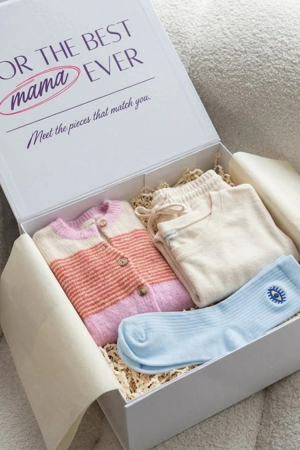 Cozy Mom Box | Easy Clothes