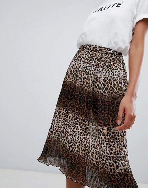 Boohoo - Jupe mi-longue plissée à imprimé léopard | ASOS FR