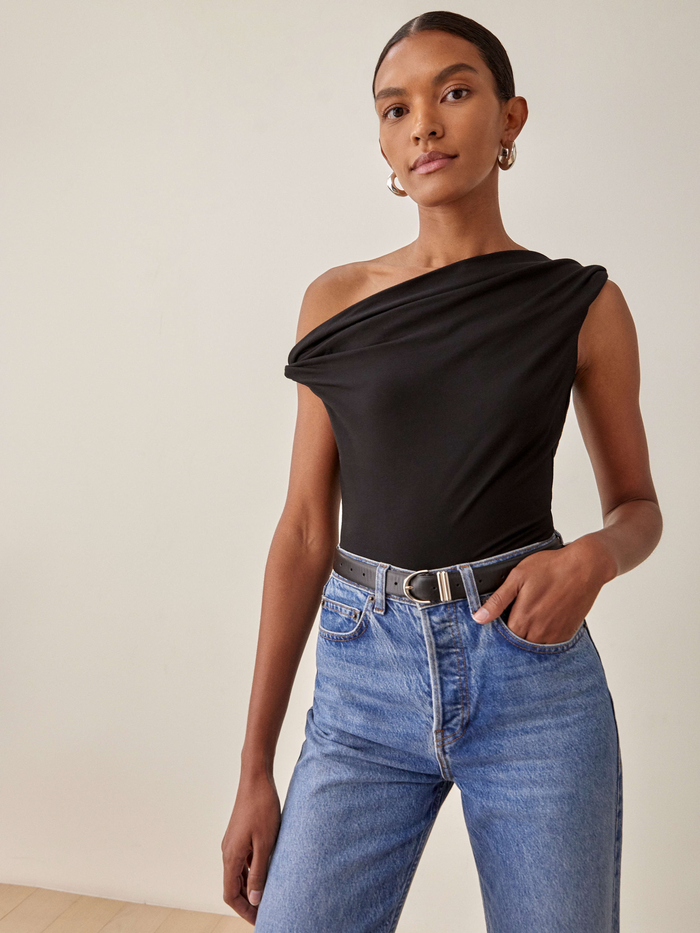 Cello Knit Top | Reformation (Global)