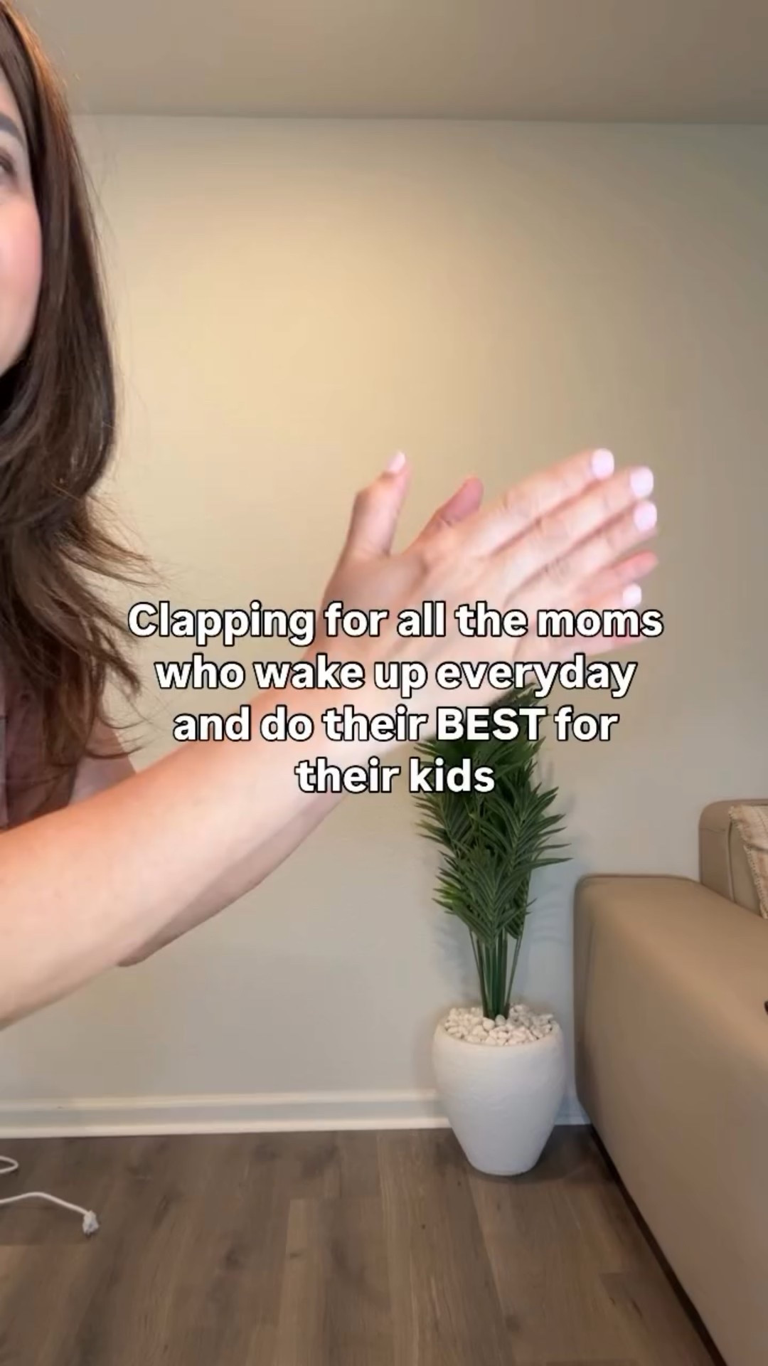 You are amazing MOMS 👏👏! School is almost over and you did an amazing job 🙌🏻🙌🏻🙌🏻

Tag a mom & tell her she’s doing AMAZING 🥰

•
#momsofinsta #relatablemom #motherhoodthroughig #sacramentomoms