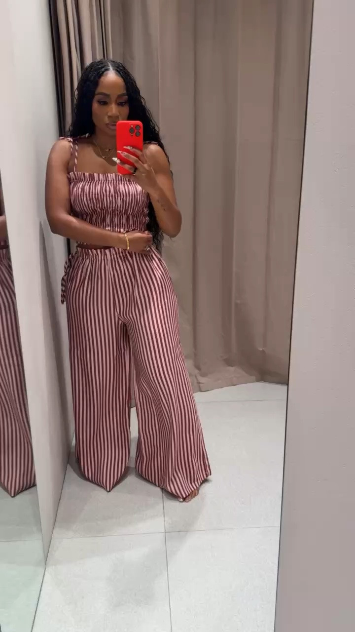 striped sets are trendy and easy summer outfits. Ideal for day to night looks!

#LTKootd #LTKMidsize