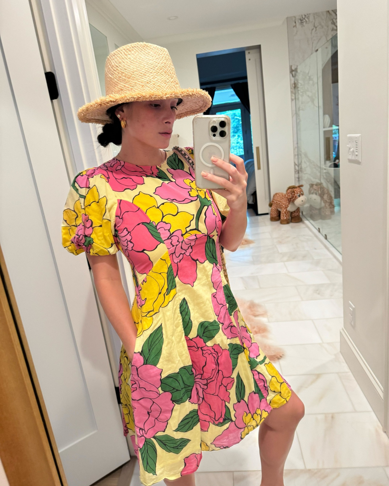 Roaming around Greece 💃🏻


#travelstyle #floral #dress #ootd #momfits #mommyandme

#LTKBaby #LTKTravel #LTKFamily