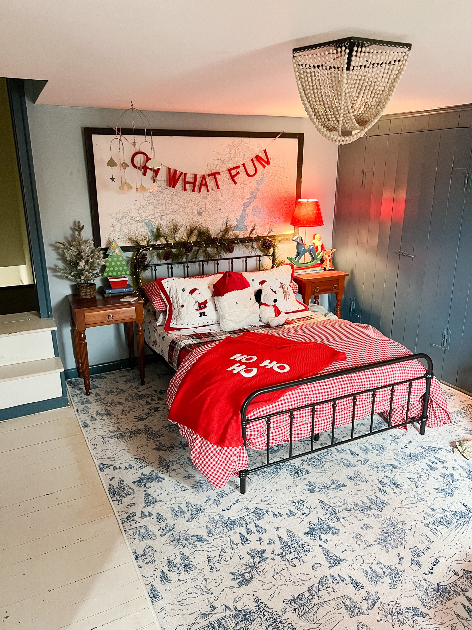 JW’s Christmas bedroom! 🎅🚂🎄

#LTKSeasonal #LTKhome #LTKfamily