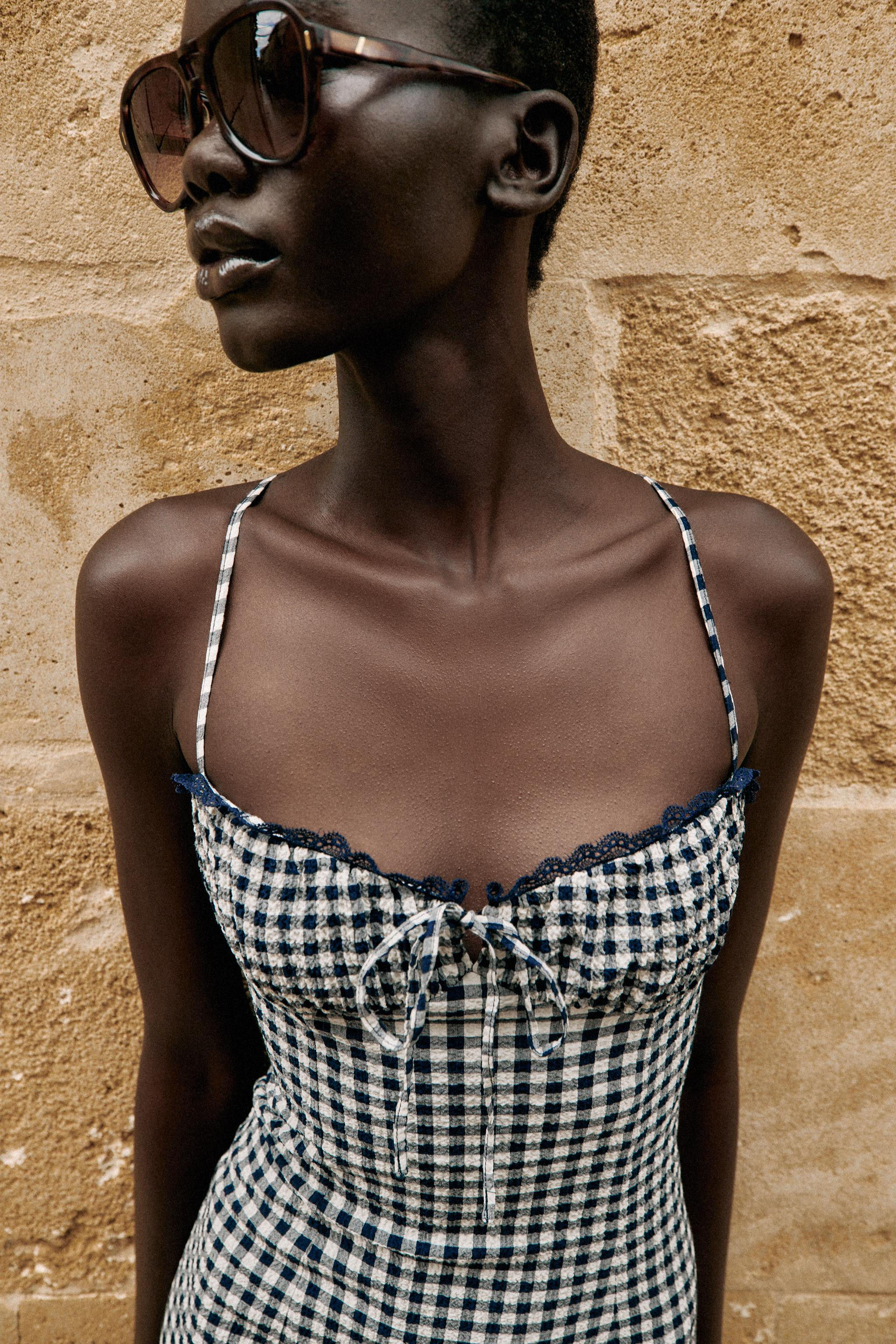 FITTED GINGHAM MIDI DRESS | Zara UK