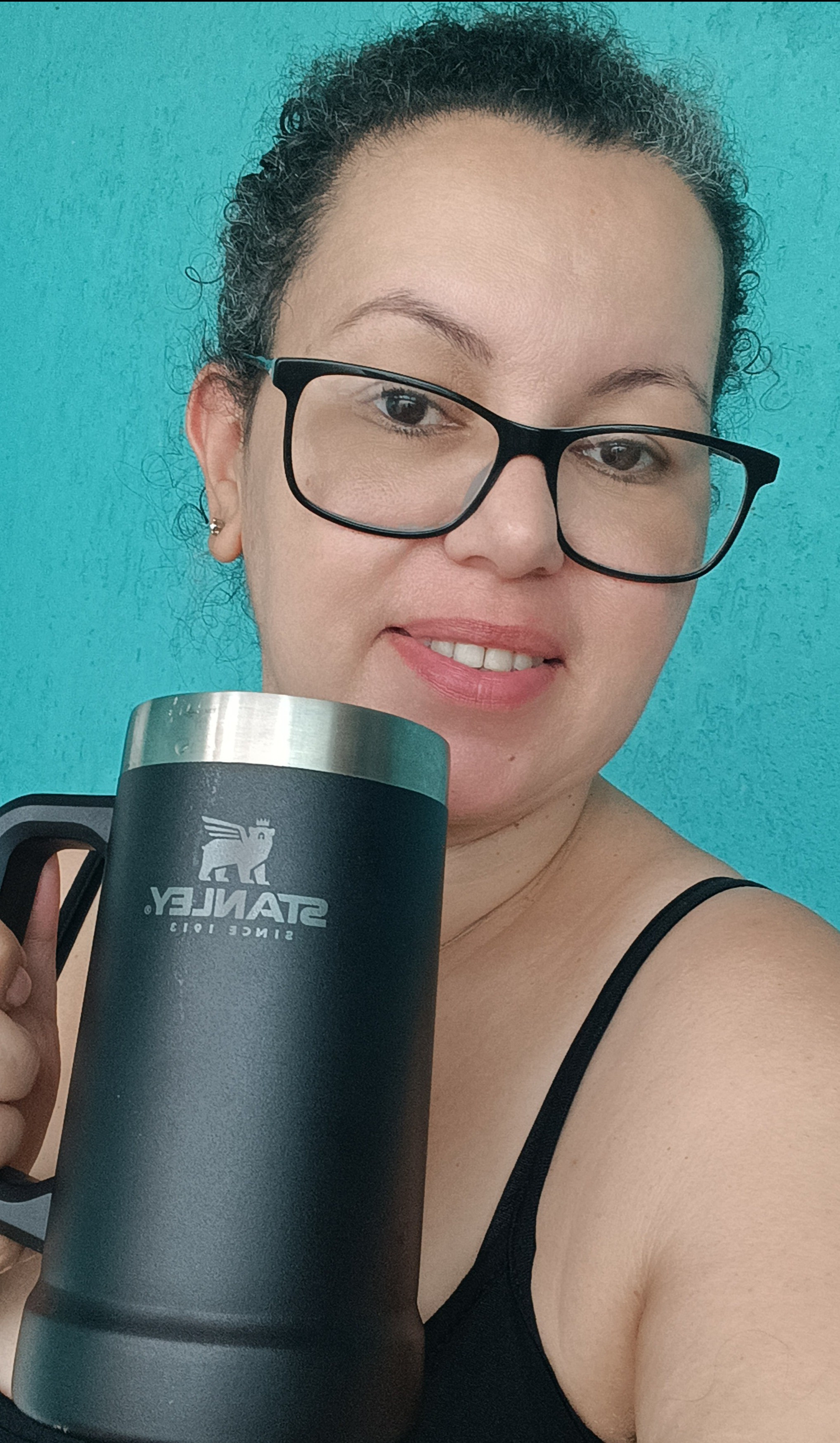 Bora refrescar?!!Essa caneca da Stanley mantém sua bebida geladinha 😋

#LTKmens #LTKbrasil #LTKfamily