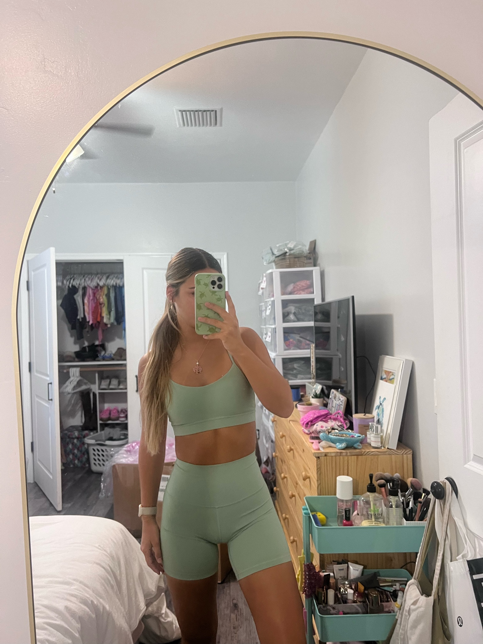 Lululemon workout set! 