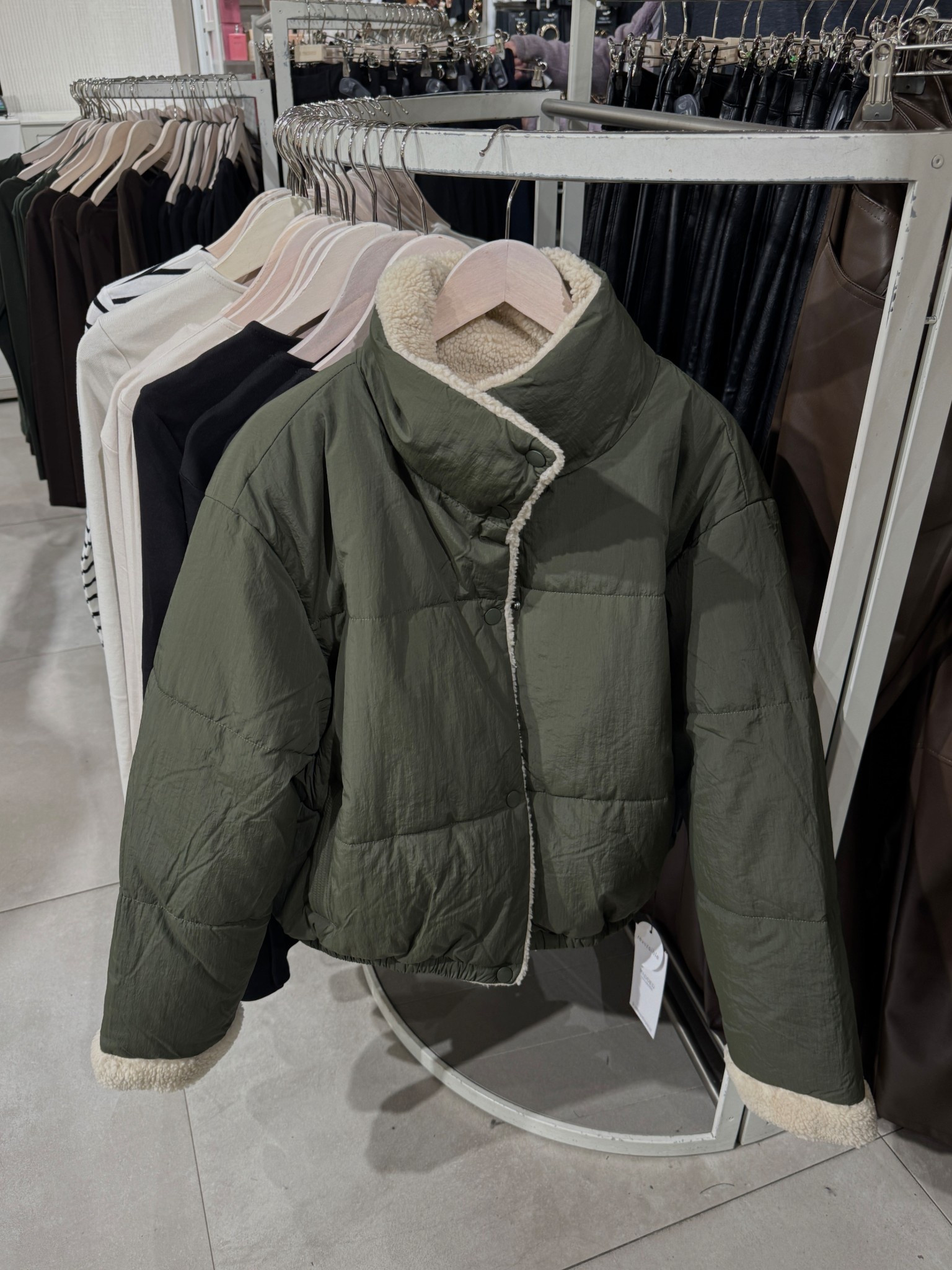 Absolutely love this coat I picked up today - it’s reversible!!

Winter coat, reversible coat, shearling coat, puffer coat, teddy coat



#LTKwinter #LTKuk #LTKautumn