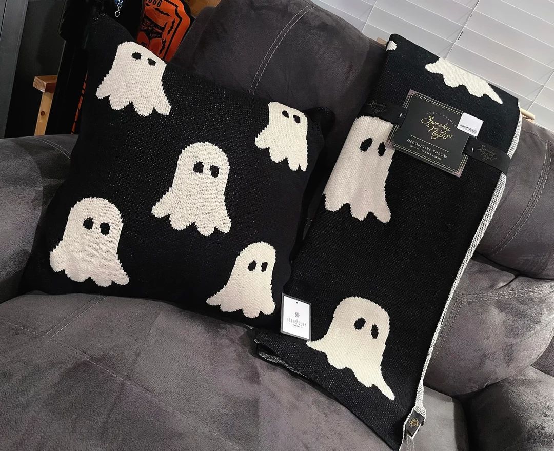 Halloween Ghost Viral Tiktok Throw & Pillow Set Brand New Sold - Etsy | Etsy (US)