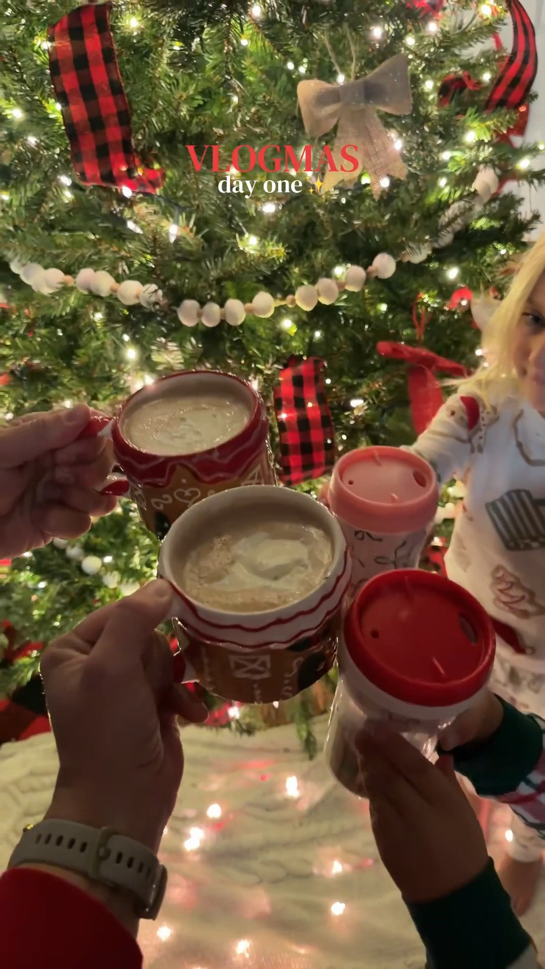 Happy December 1st✨



#LTKHoliday #LTKdayinmylife #LTKmomlife