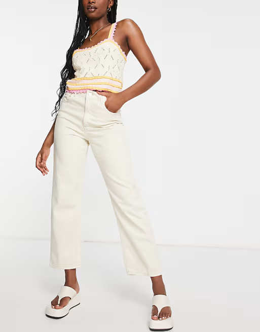 Stradivarius cropped denim jean in ecru | ASOS | ASOS (Global)