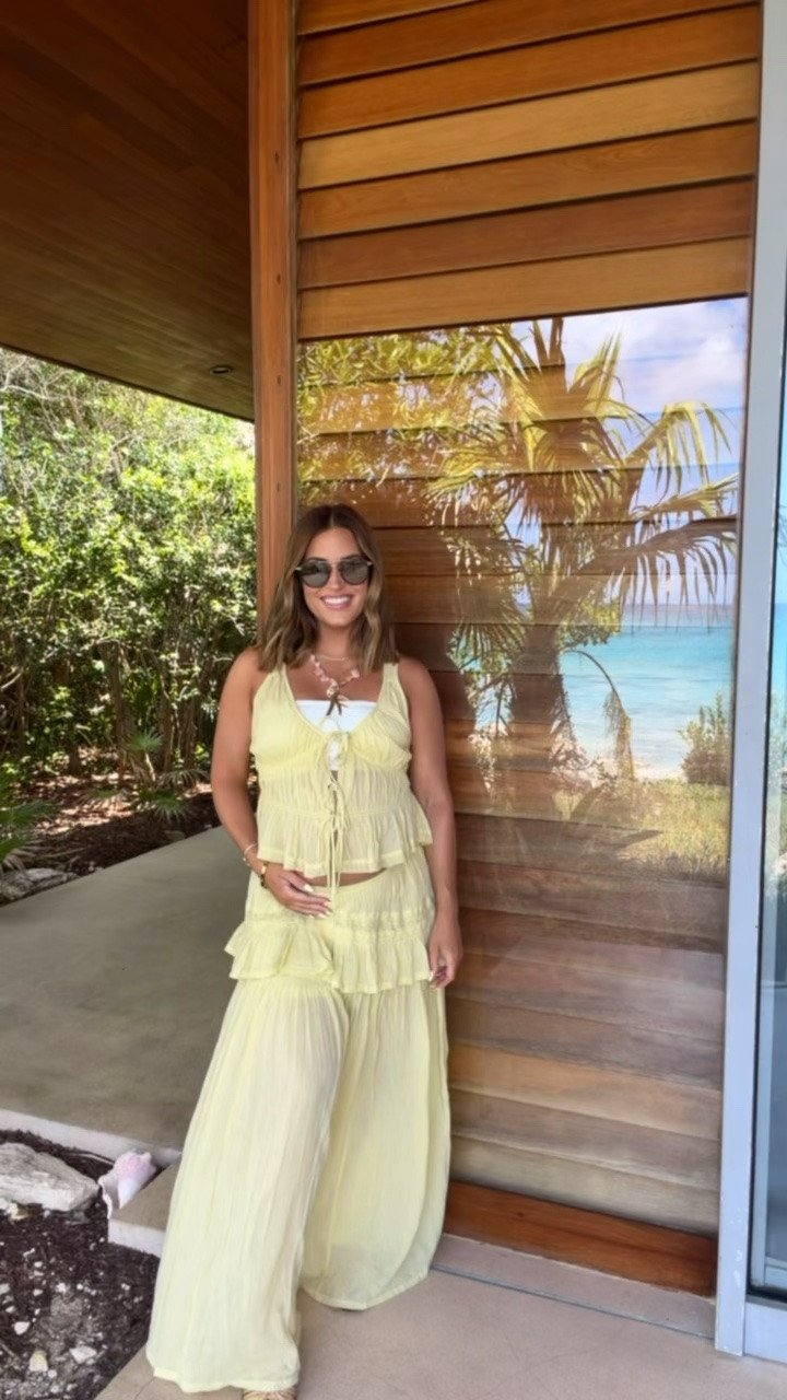 Wearing xs in this free people set- one of my favorite finds and is such a cute set whether you’re expecting or not! Would be great for vacation, summer events, resort wear, etc. 

I’m currently 31 weeks for reference! 

Babymoon || resort wear || bump friendly outfits || summer pregnancy || summer sets || women’s fashion

#LTKBump #LTKTravel #LTKootd