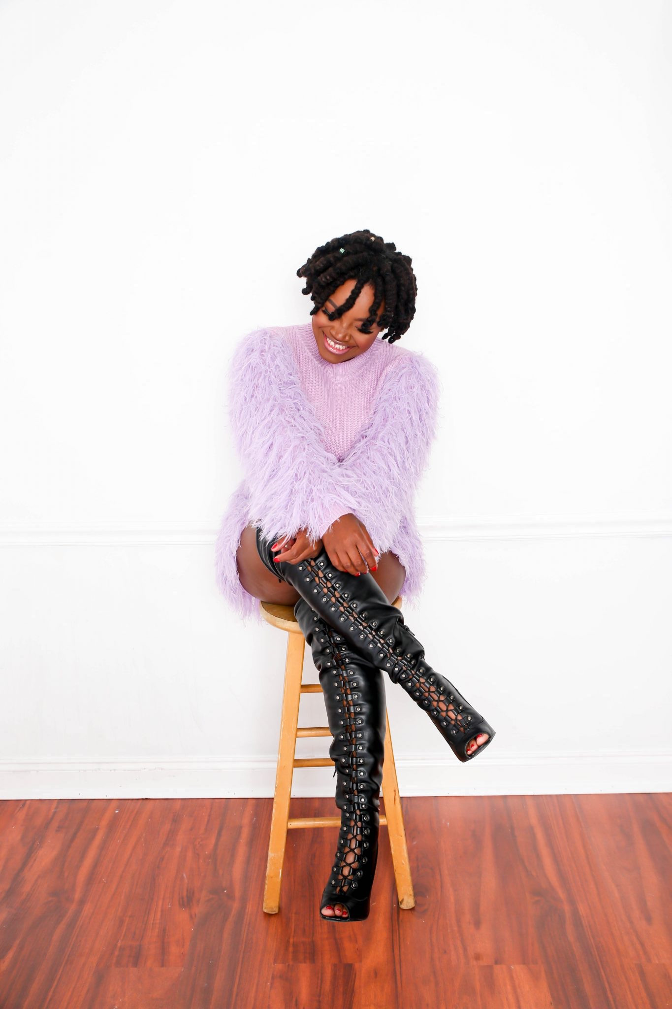 Must-have winter boots you’ll reach for all season ❄️
Warm, comfortable, and actually cute — from everyday errands to cold-weather outfits. These are the boots that keep your feet cozy while still pulling the whole look together.
I linked my favorite winter boots so you can shop the staples before they sell out.

#WinterBoots #ColdWeatherStyle #WinterFashion #CozyFits #EverydayStyle #BootSeason #AffordableFashion #LTKFinds #LTKStyle #ShoppingWithPriiincesss #Atlantamom #AtlantaBlogger #AtlantaCreator

#LTKMidsize #LTKGiftGuide #LTKSaleAlert