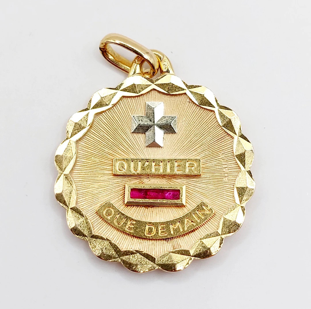 French AUGIS Love Medal 18k Rose Gold Pendant 24mm With Rubies: Qu'hier Que Demain AUGIS House ci... | Etsy (US)