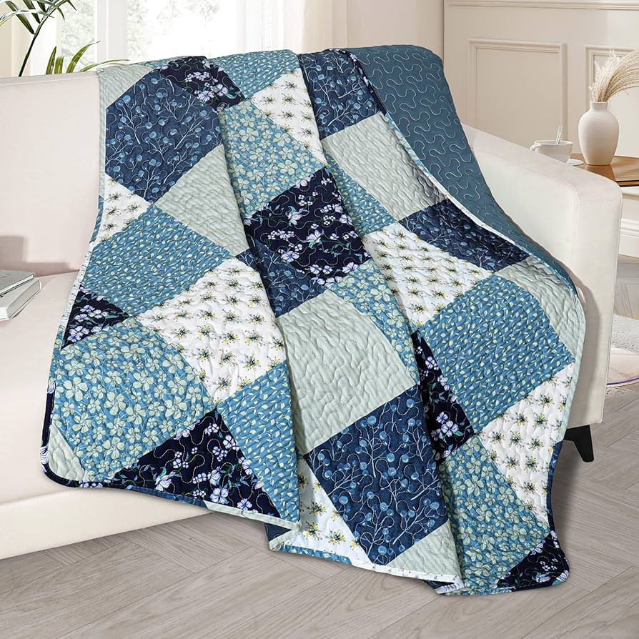 Exclusivo Mezcla 50"x 60" Quilted Throw Blanket- Microfiber Quilt Throw with Boho Patchwork Patte... | Amazon (US)