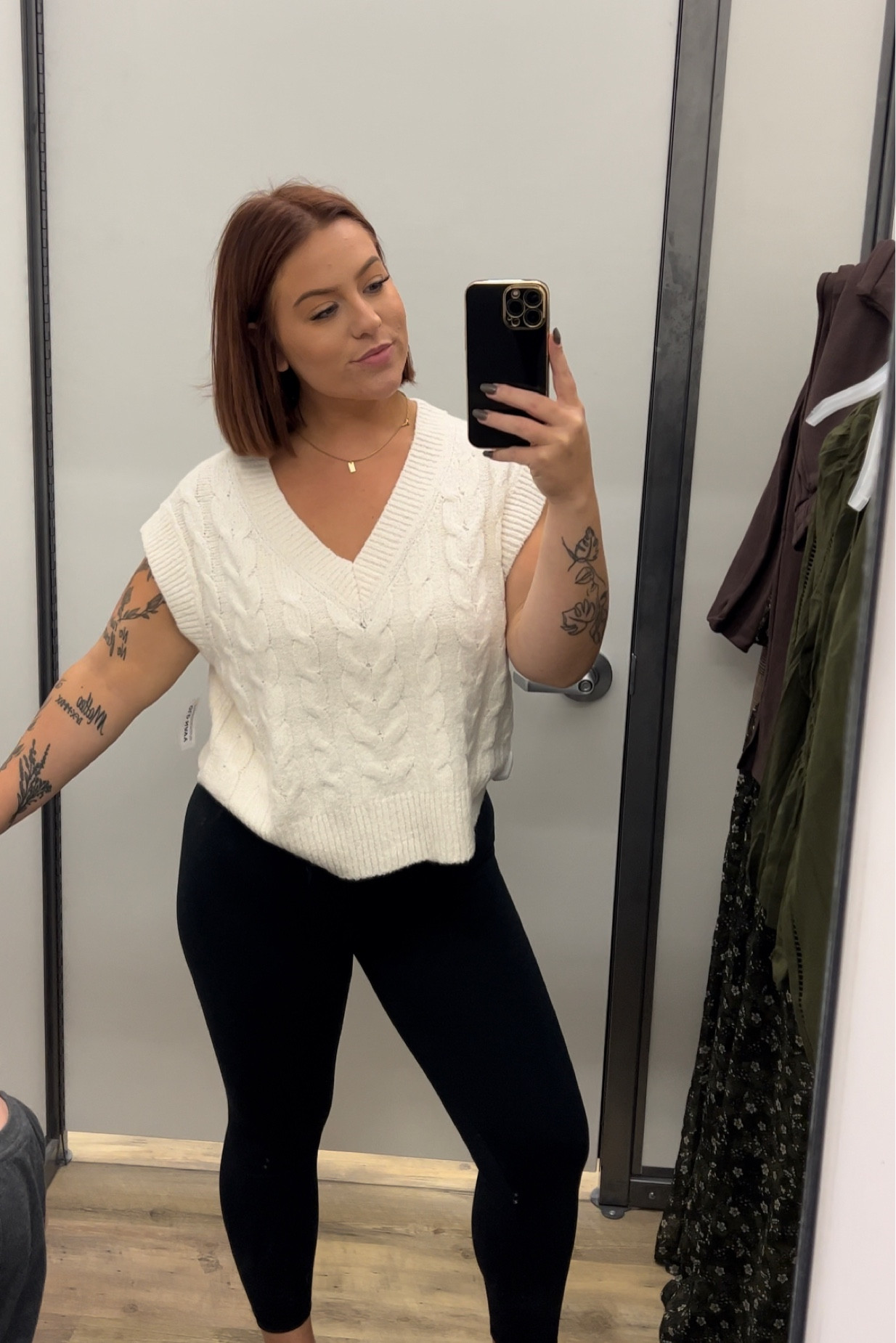 Love this sweater vest! 

#LTKSeasonal