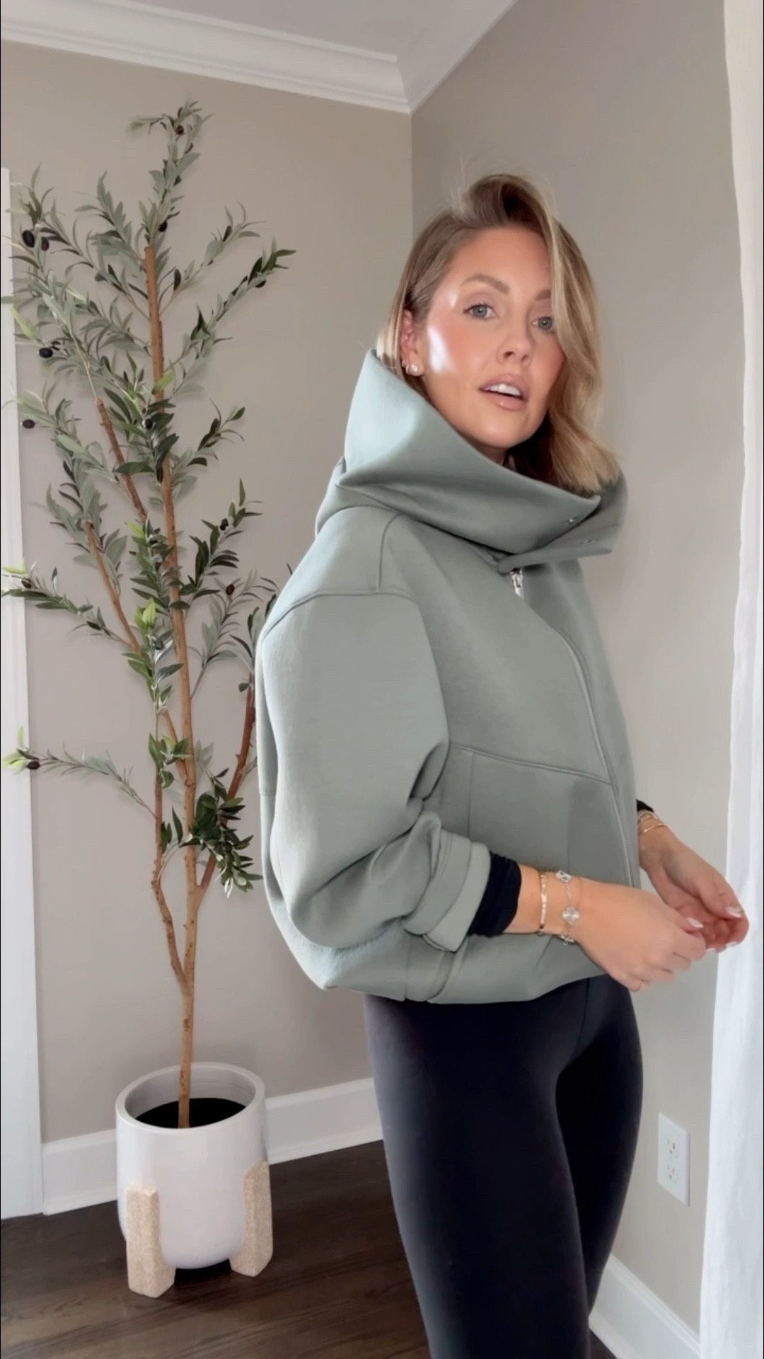 XS Walmart jacket / Small Amazon long sleeve / Small sports bra / XS leggings 

@walmart 

#LTKootd #LTKActive #LTKPetite