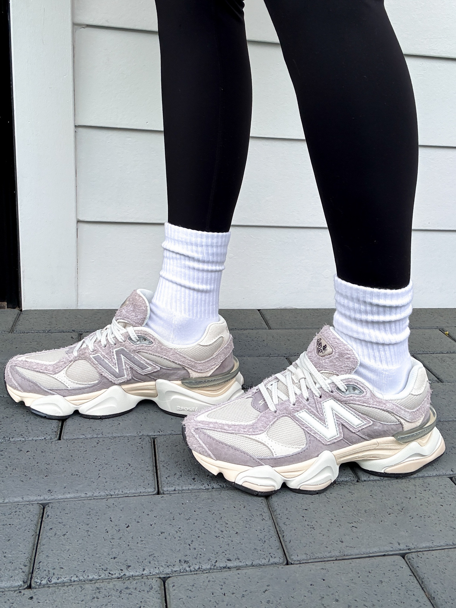 New Balance 9060

#LTKfitnessgoals #LTKmomlife #LTKActive