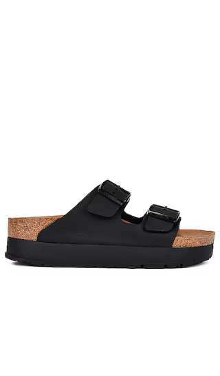 Arizona Platform Flex Sandal in Black | Revolve Clothing (Global)