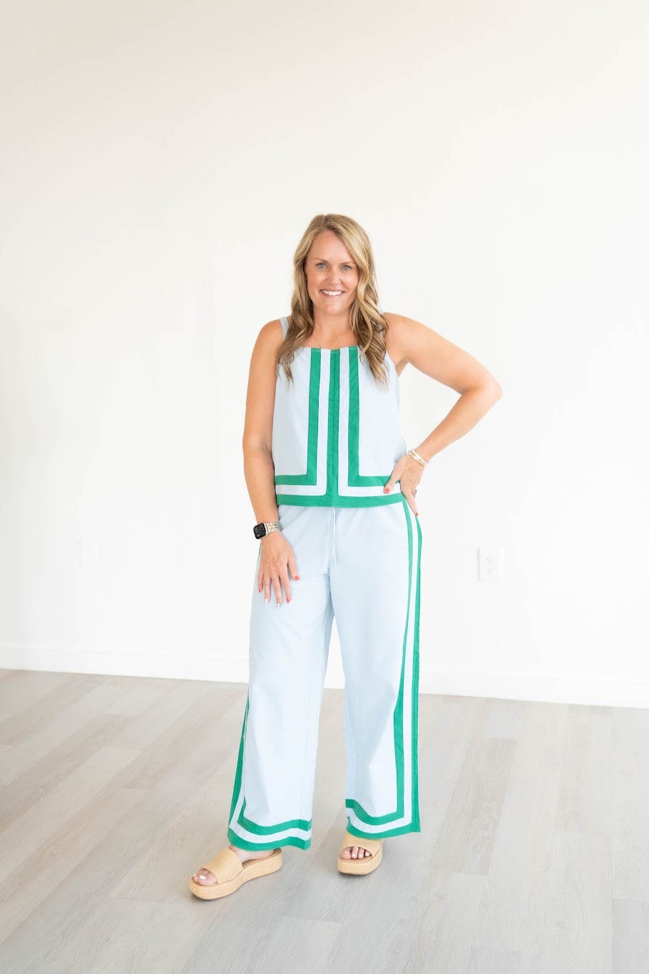 Cute matching sets

Amazon fashion Amazon finds travel outfit loungewear matching sets summer outfit mom style mom outfit trendy fashion

#LTKgrwm #LTKootd #LTKmomlife