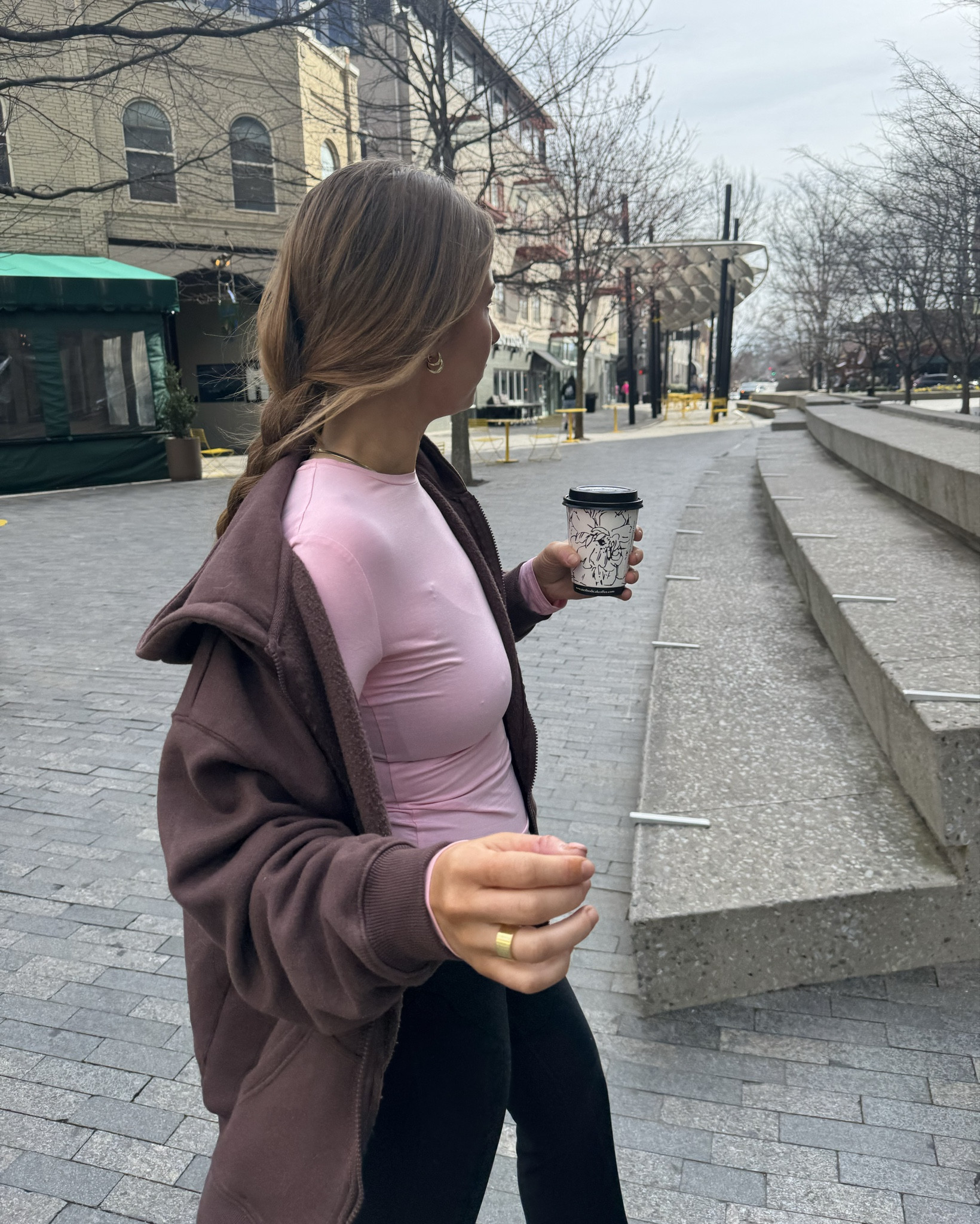 Cutest and comfiest long sleeve and pant athleisure fit I’ve worn too many times already🤷🏼‍♀️

#LTKStyleTip #LTKSeasonal #LTKActive