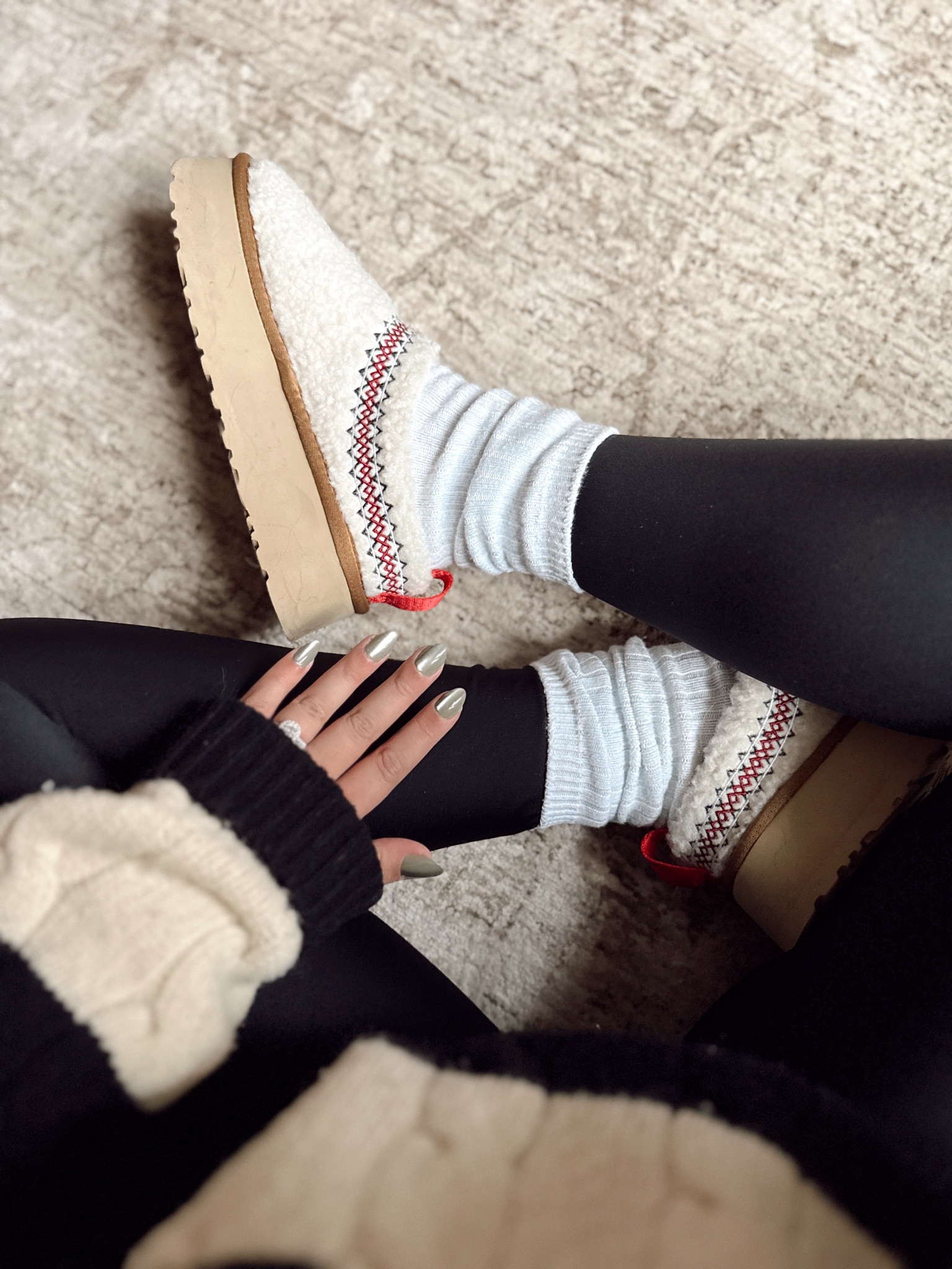 Sherpa Ugg Tazz dupes and under $30!!

#LTKSaleAlert #LTKFindsUnder100 #LTKFindsUnder50