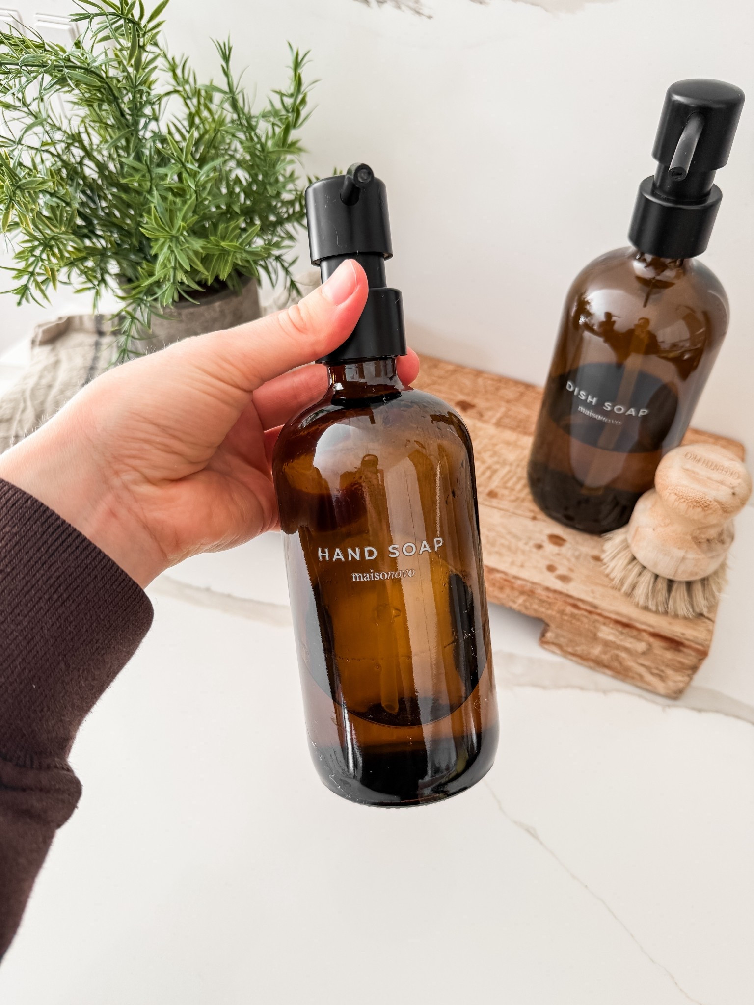 one of those small swaps that just makes everything feel more put together 🤎

no more loud plastic bottles sitting on the counter… just a clean, minimal look that actually fits the space.

#LTKcanada #LTKhome #LTKsale