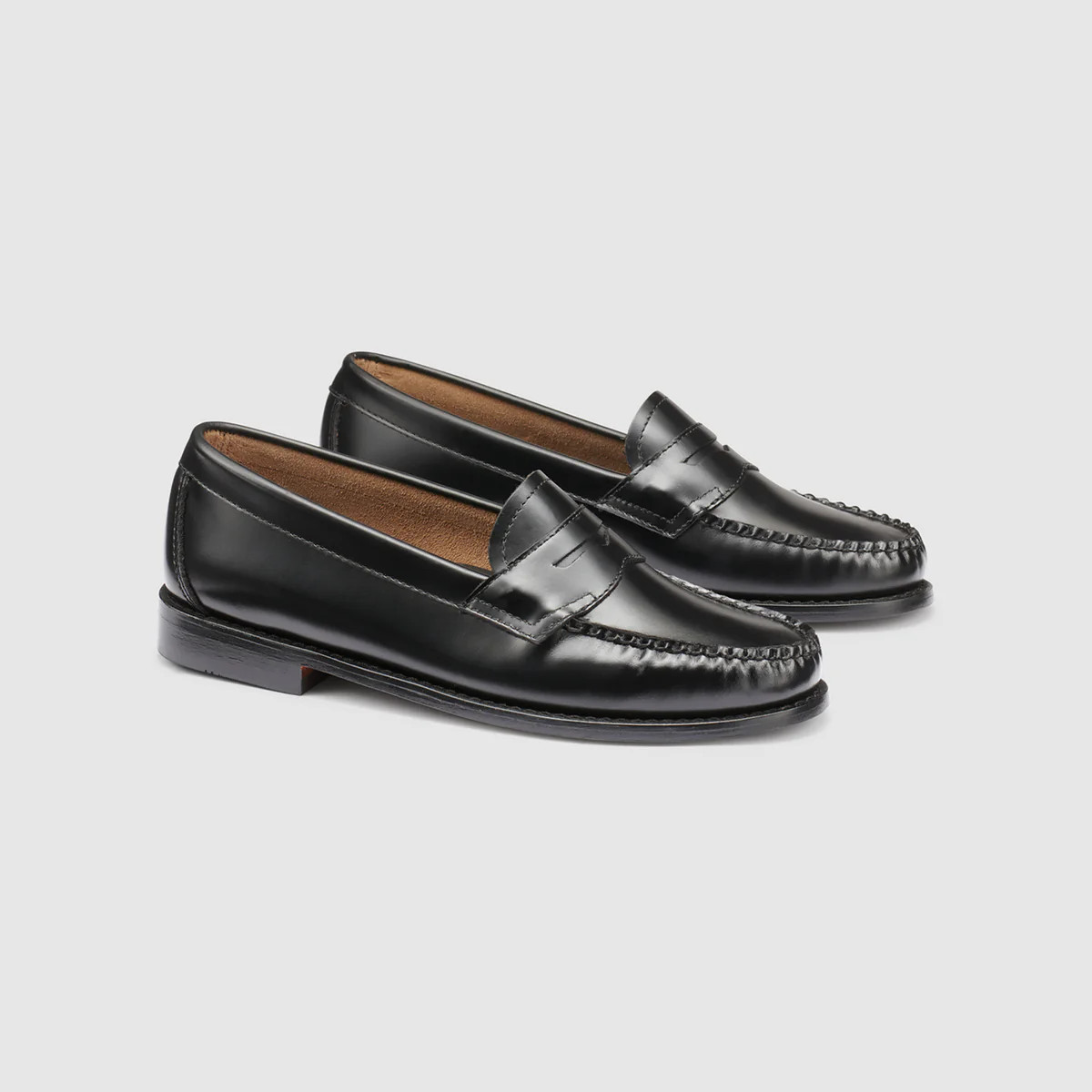 WOMENS WILLA FLAT STRAP WEEJUNS LOAFER | G.H. Bass
