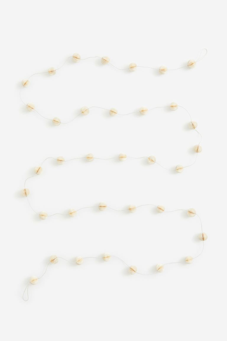 Glittery Honeycomb Garland | H&M (US + CA)